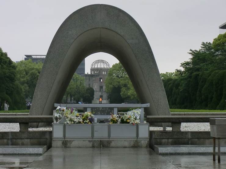 HiroshimaUniversalTime PRIME MERIDIAN 5